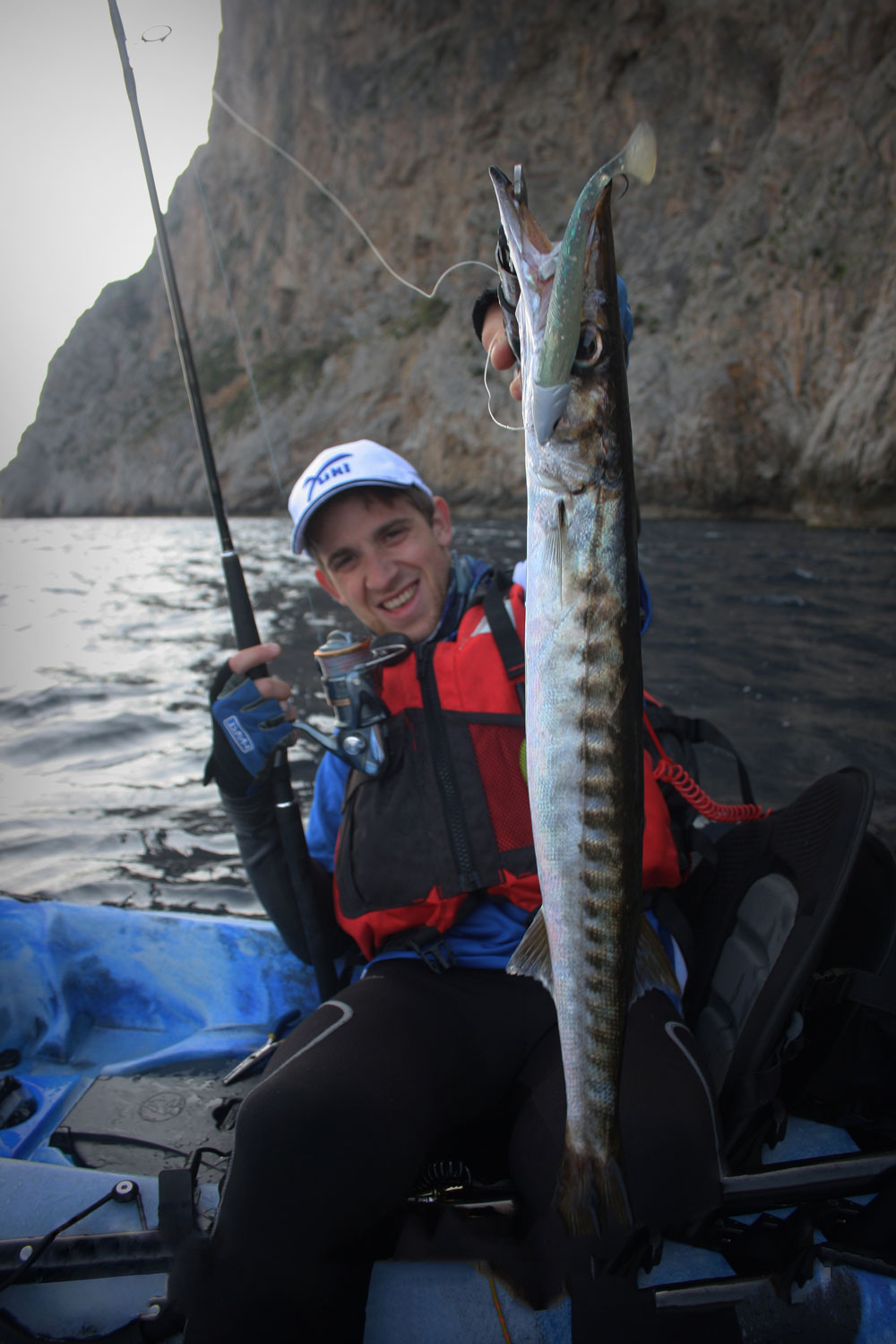 La Pesca Desde Kayak - Adrian Vidal Vogt en su kayak Galaxy Cruz