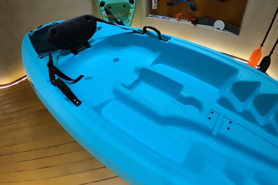 Galaxy Reef K1 with a backrest seat and paddle included