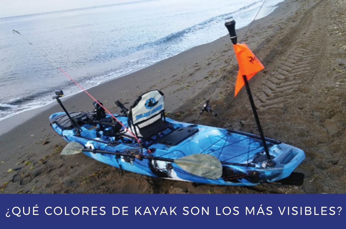¿Qué colores de kayak de pesca son los más visibles?